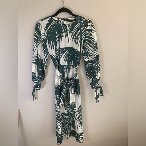 Zara Green Tropical Floral  Resortwear Maxi Dress size M‎ - Picture 4 of 11